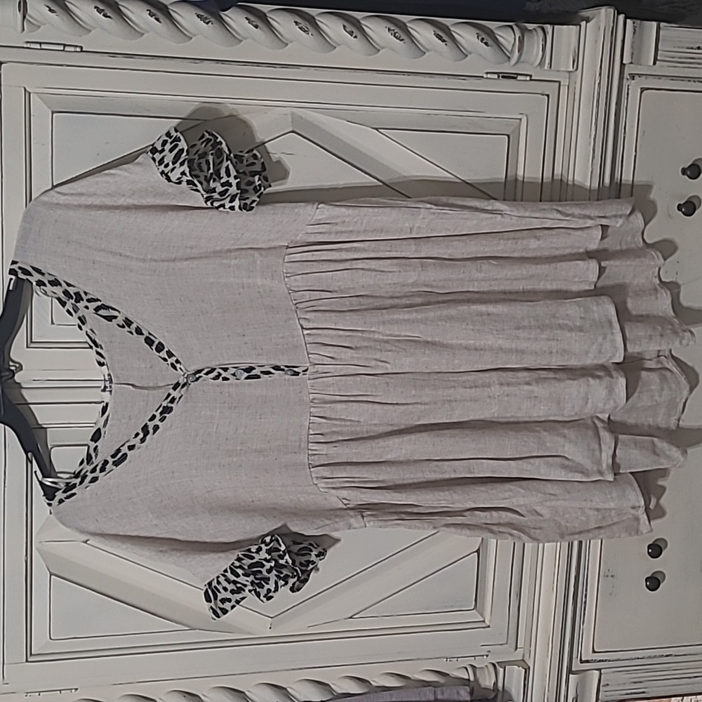 Umgee Linen Animal Print High Low Tunic